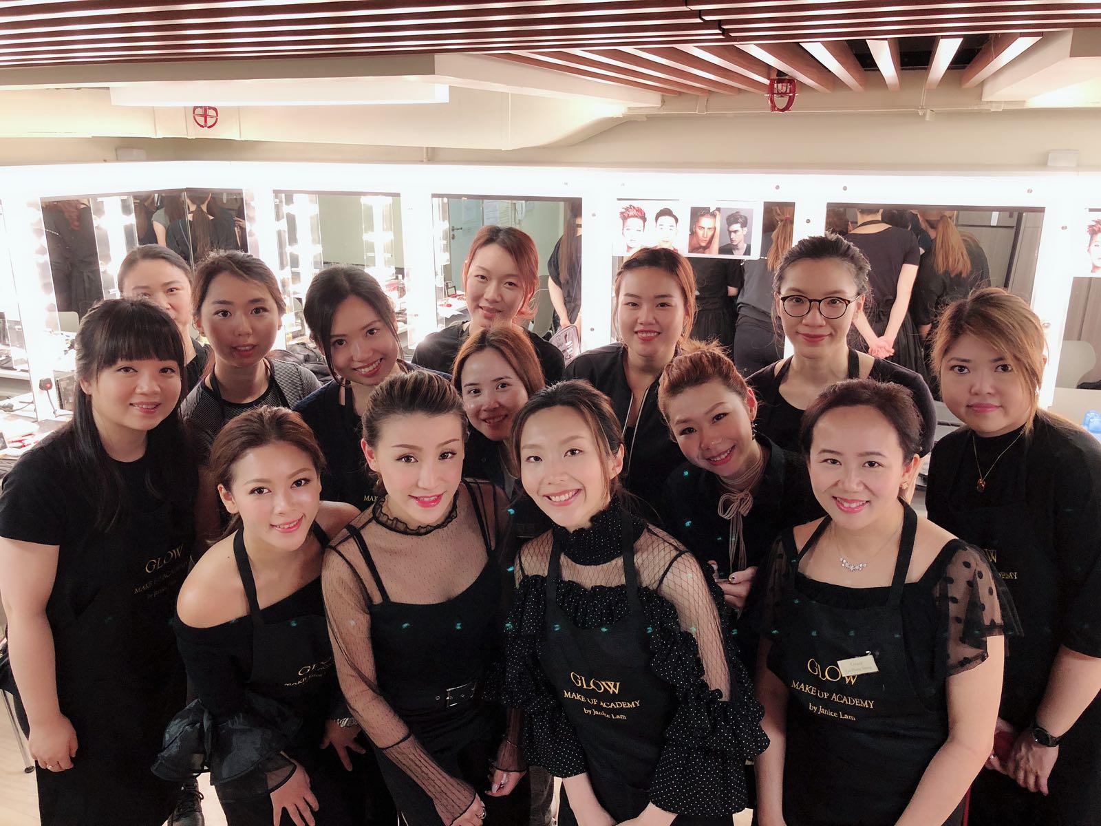 理工大學 dance society makeup sponsor
