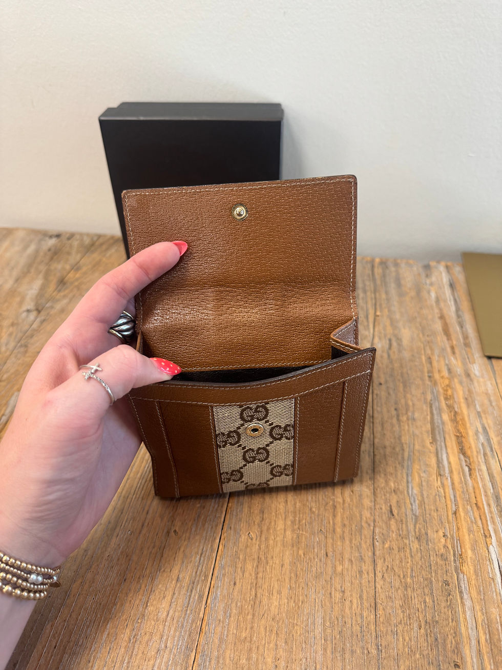 Thumbnail: Gucci Bifold Wallet