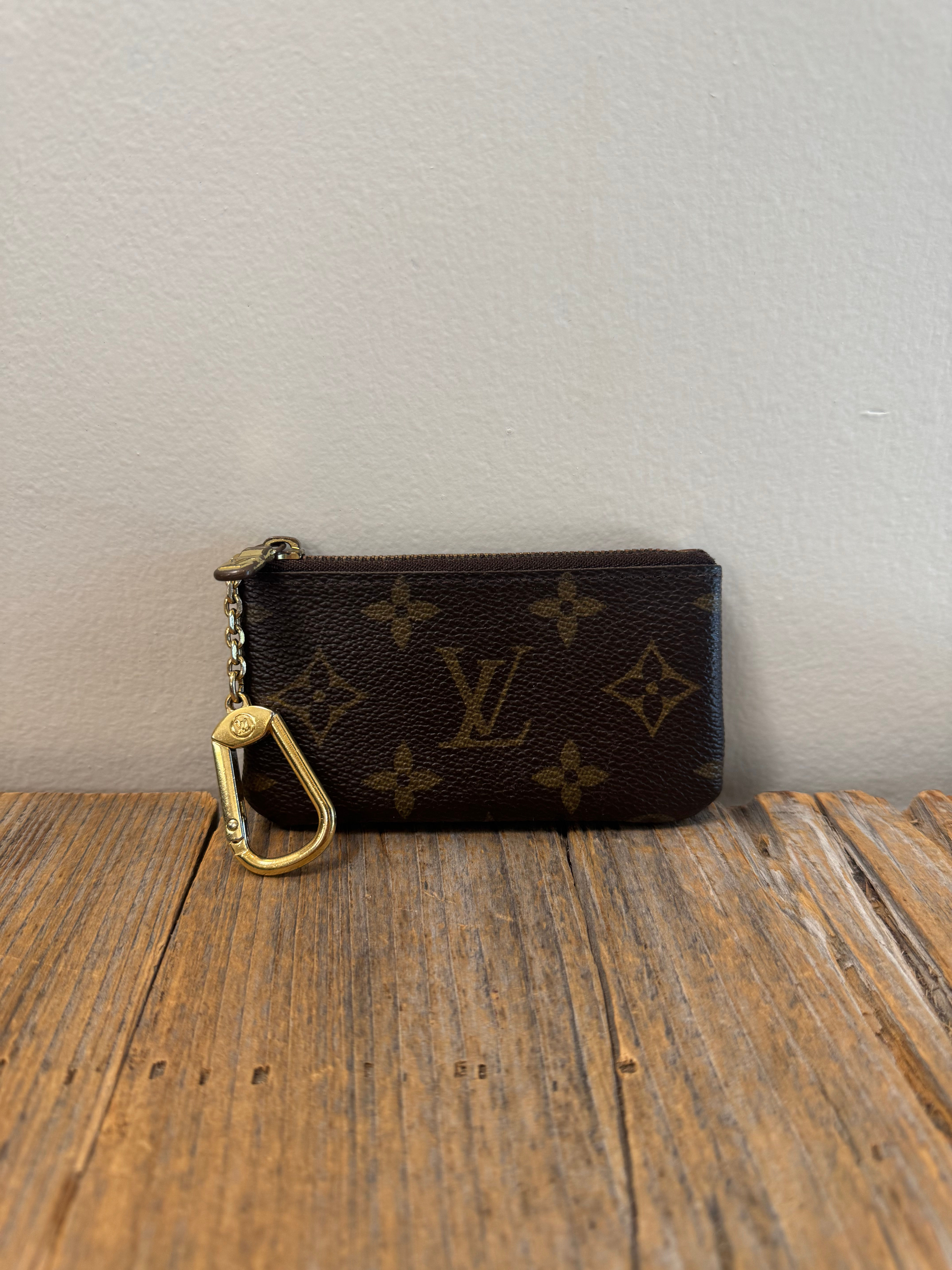 LV Monogram Pochette Cles