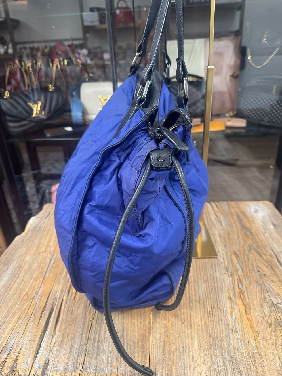 Thumbnail: Burberry London Buckleigh Tote in Nylon