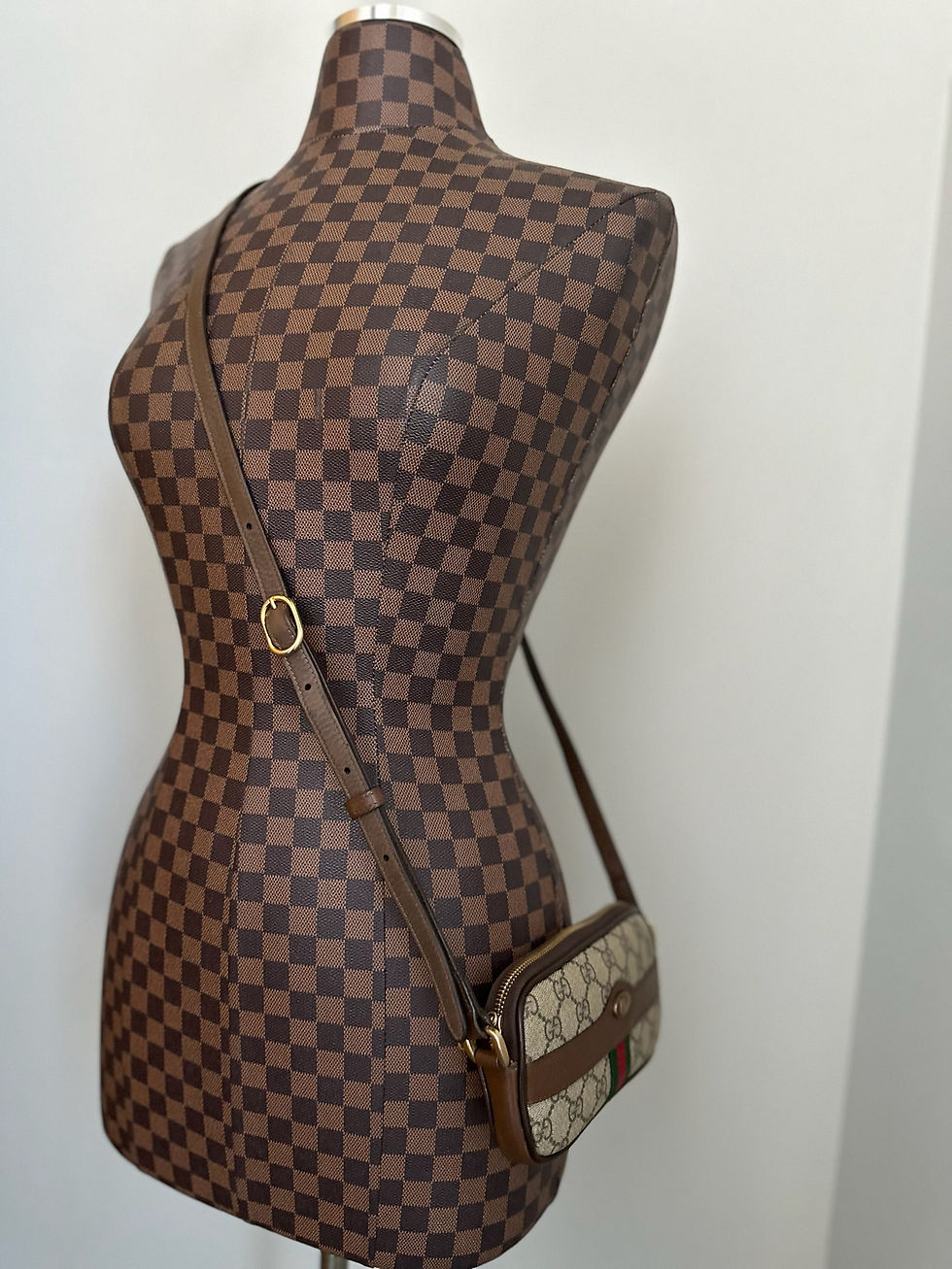 Thumbnail: Gucci Ophidia Crossbody