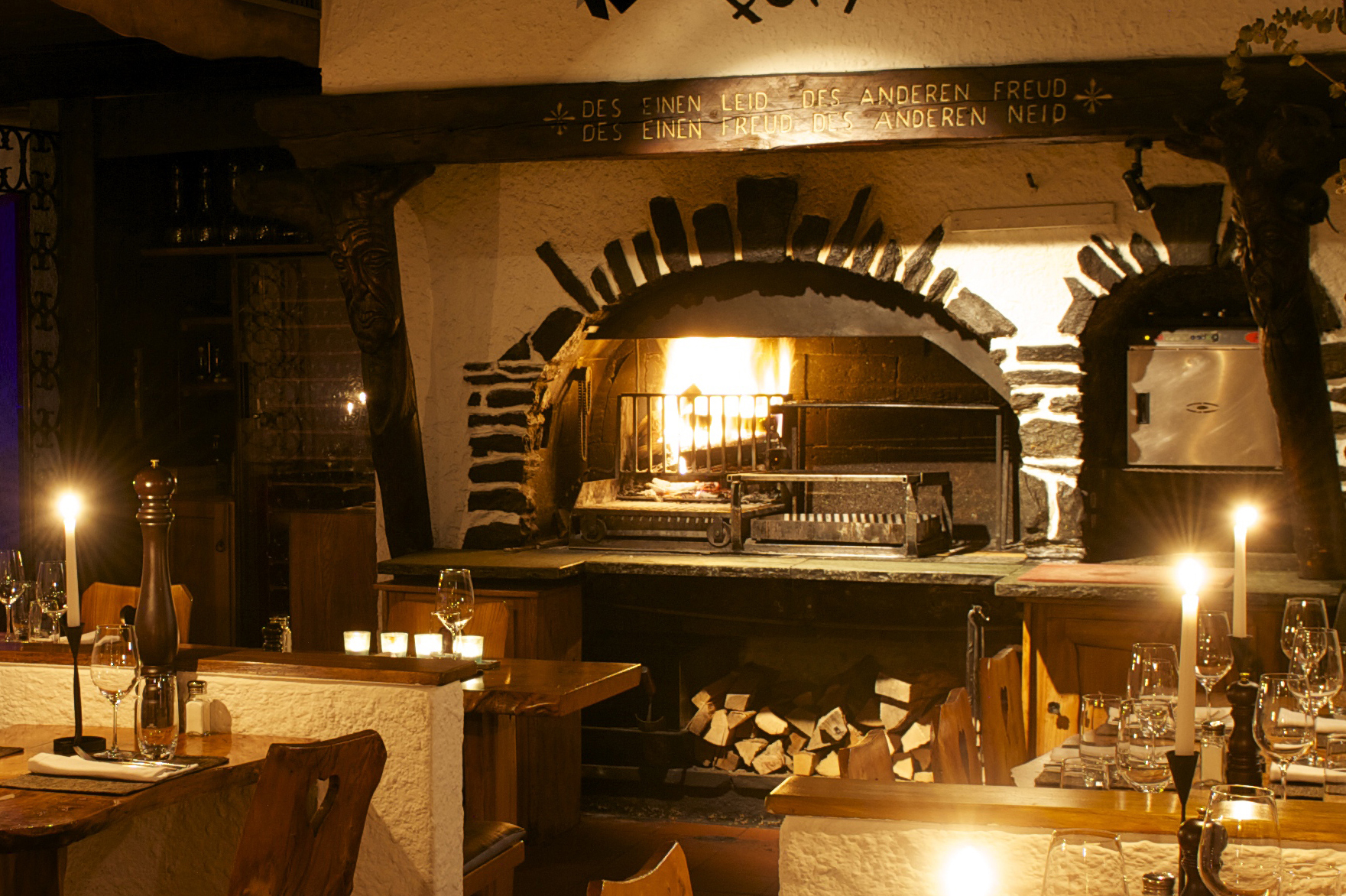 Grill, Fondue, Le Gitan Zermatterstübli Restaurant Zermatt