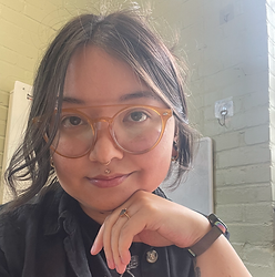 headshot_2024_09_small - Zooey Kim Conner.png