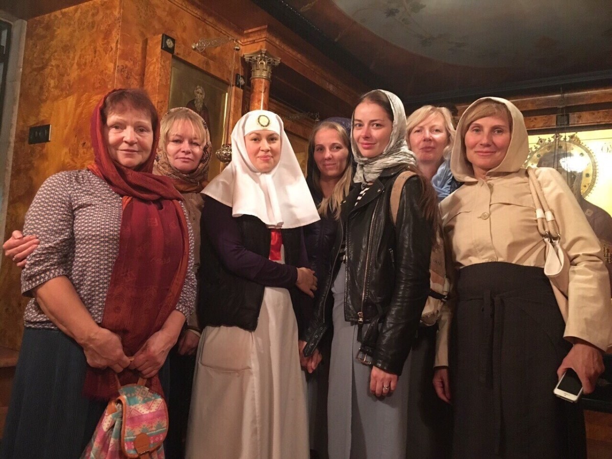 Александровское подворье посетила актриса Марина Александрова