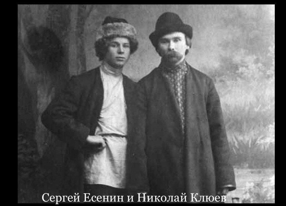 Возложение цветов на раки свв. Великой Княгини Елисаветы Феодоровны и инокини Варвары