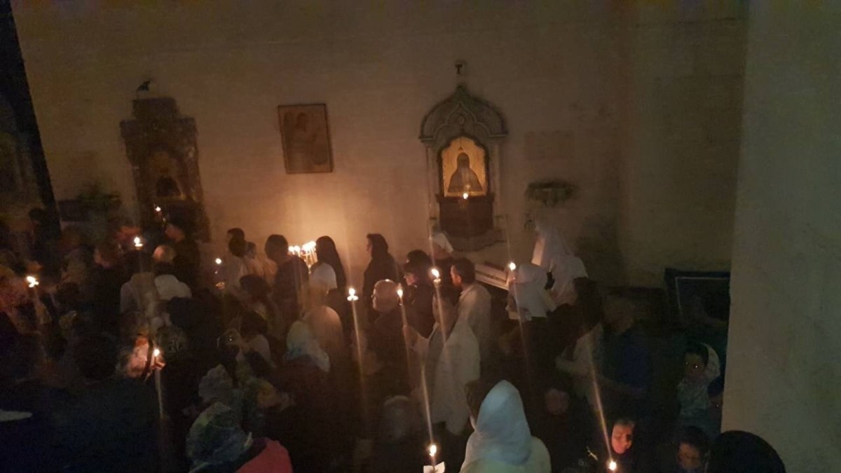 Крестный ход и 12 Евангелий