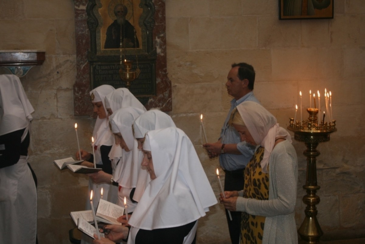 Панихида по В. Н. Хитрово в день 110-летия со дня смерти