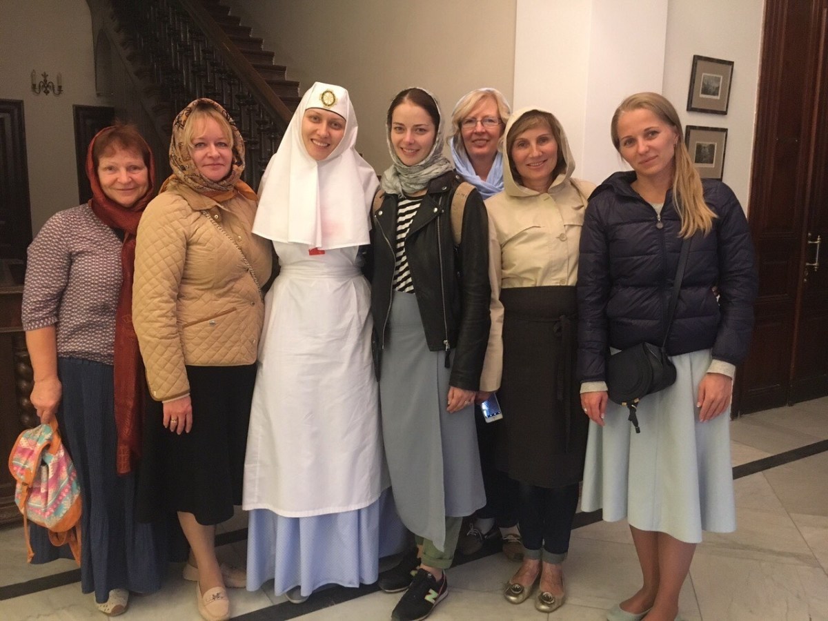 Александровское подворье посетила актриса Марина Александрова