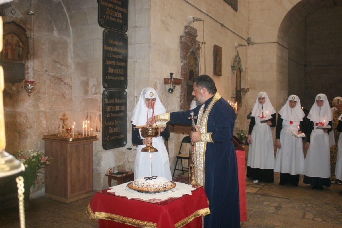 Панихида по В. Н. Хитрово в день 110-летия со дня смерти