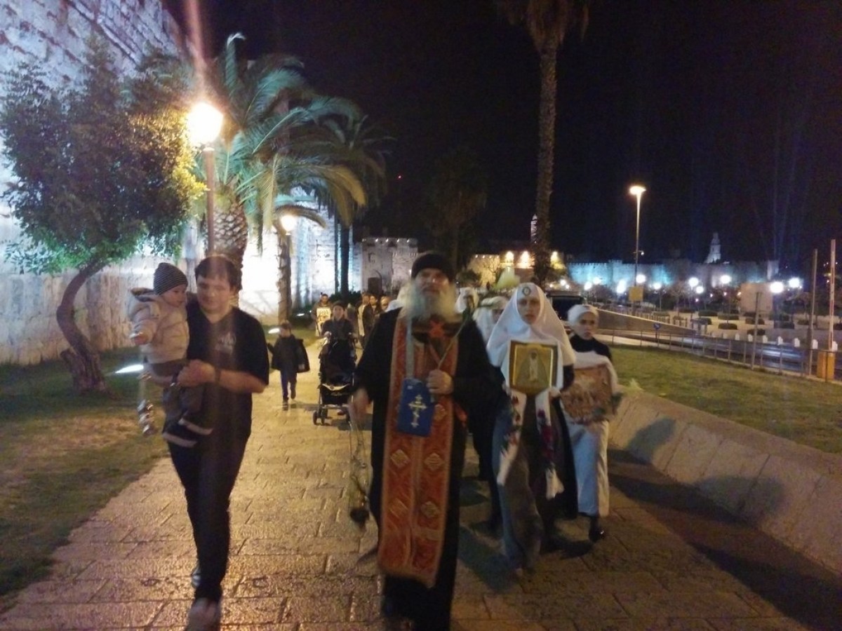 Крестный ход, приуроченный к 150-летию со дня рождения Великой Княгини Елисаветы Феодоровны Романовой
