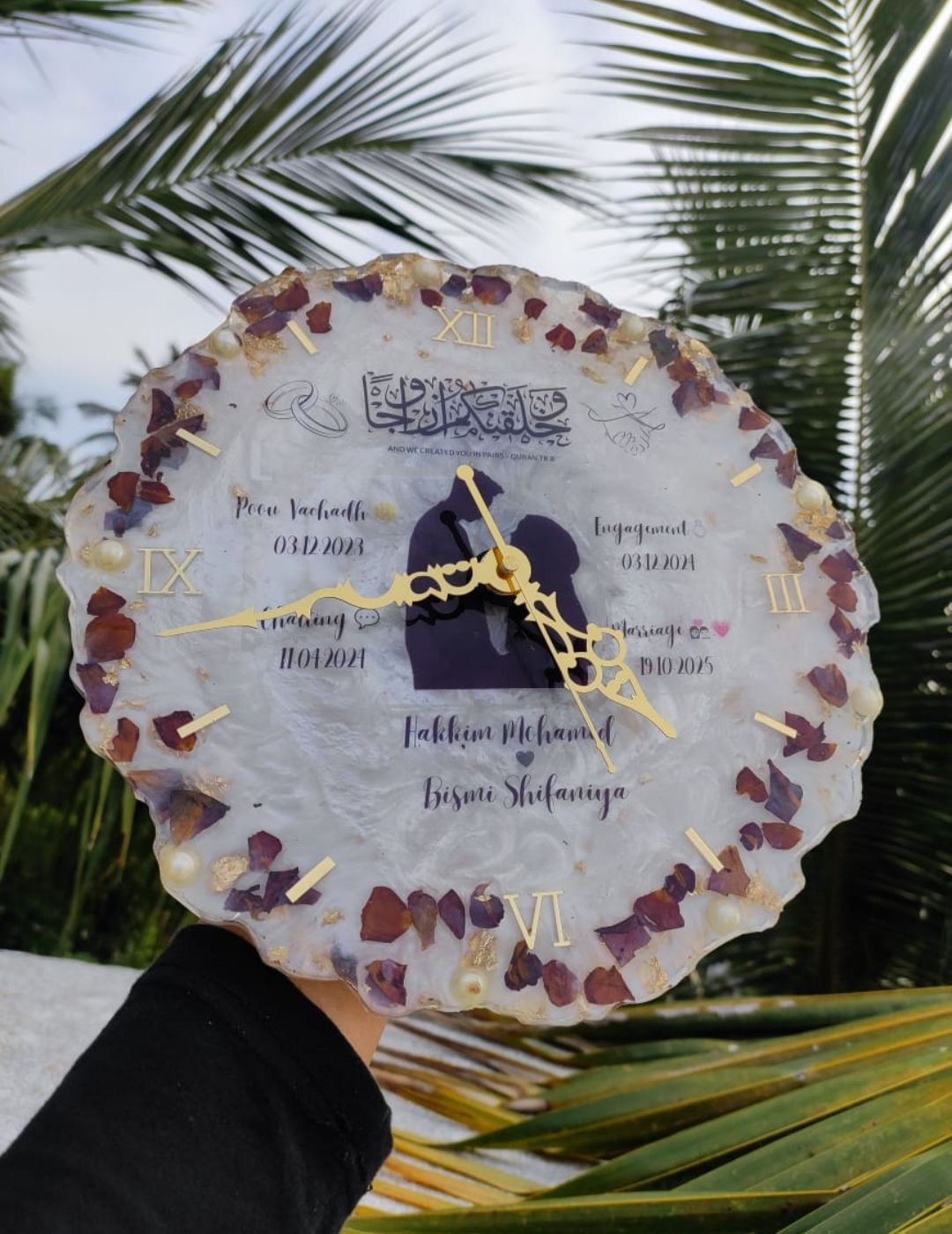 RESIN CLOCK