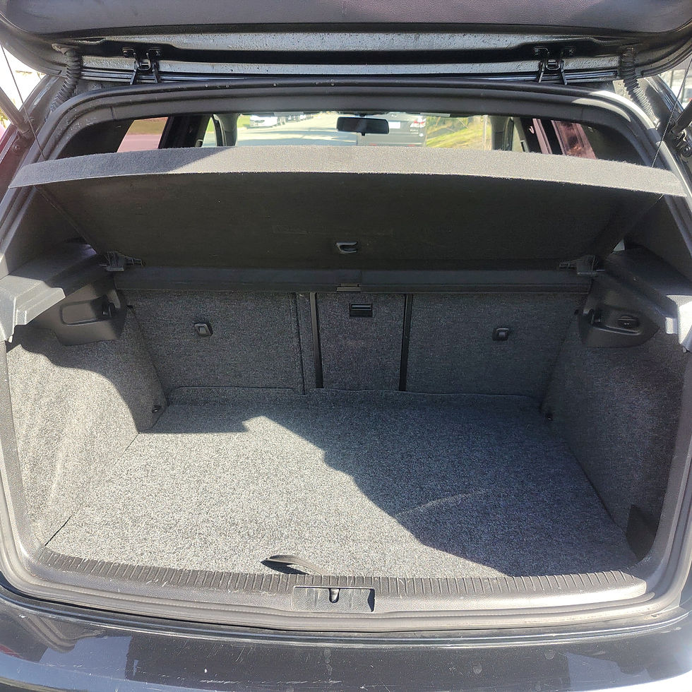縮圖：2011 Volkswagen Golf GTI