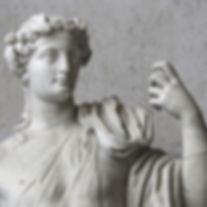 古代の石の彫刻