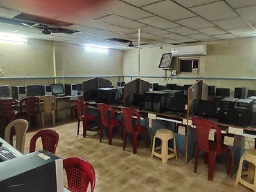 computer lab 1.jpeg