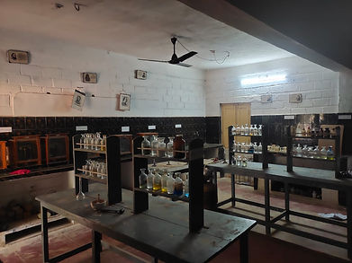 chemistry lab.jpeg