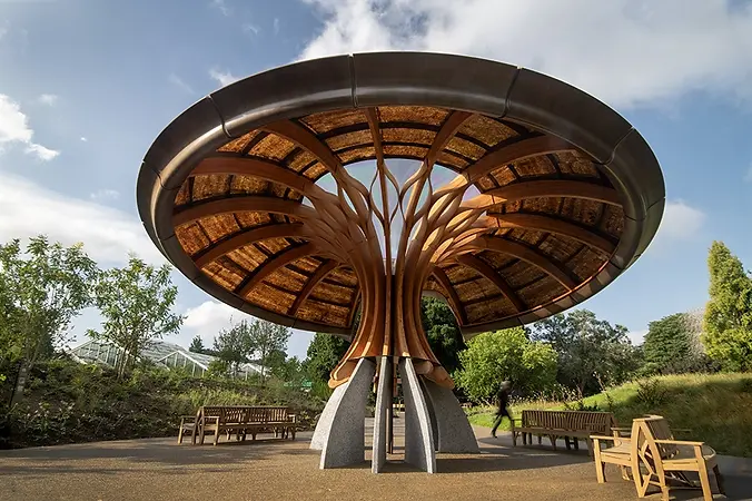 Carbon-Garden-at-Kew-Gardens-CREDIT-Jeff-Eden-©-RBG-Kew-01.webp