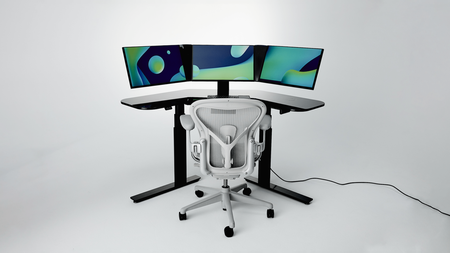 Artur Leete Cemtrex Smart Desk
industrial designer
industrial design
tööstudisainer
tööstudisain
tootedisainer
tootedisain
tootearendus