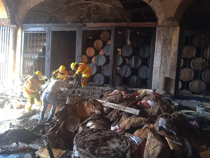 Hallan otro cuerpo sin vida en tequilera José Cuervo; van 6 tras explosión