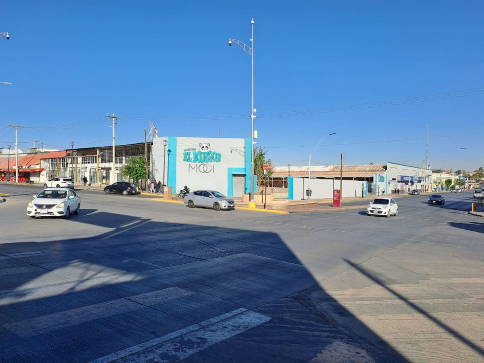 Continúan sin pintar pasos peatonales en primer cuadro de la ciudad