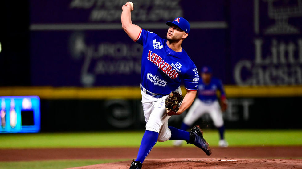 Acereros imparable; blanquea a Dorados de Chihuahua 3-0