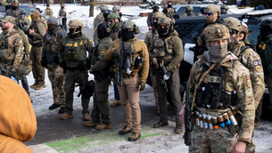 Agente de ICE enfrenta cargos por herir a venezolano 