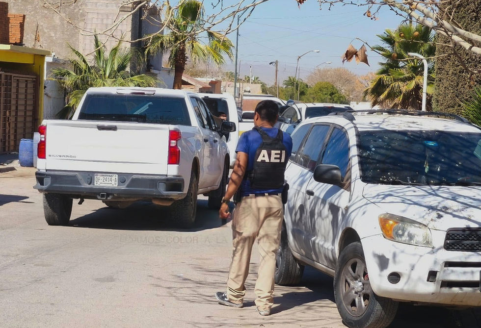 Dejan camioneta abandonada con decenas de armas de fuego en Rinconada Los Nogales