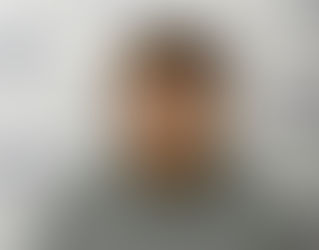 Le daban asilo en una casa y los agarró a machetazos