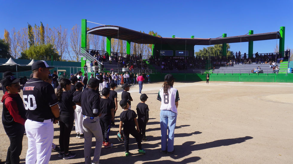 Inauguran Estadio de beisbol en Guachochi; invierten 10 millones de pesos en la primera etapa