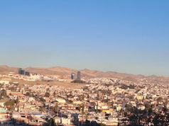 Nubes y claros la mayor parte del día y vientos de 51 Km/h