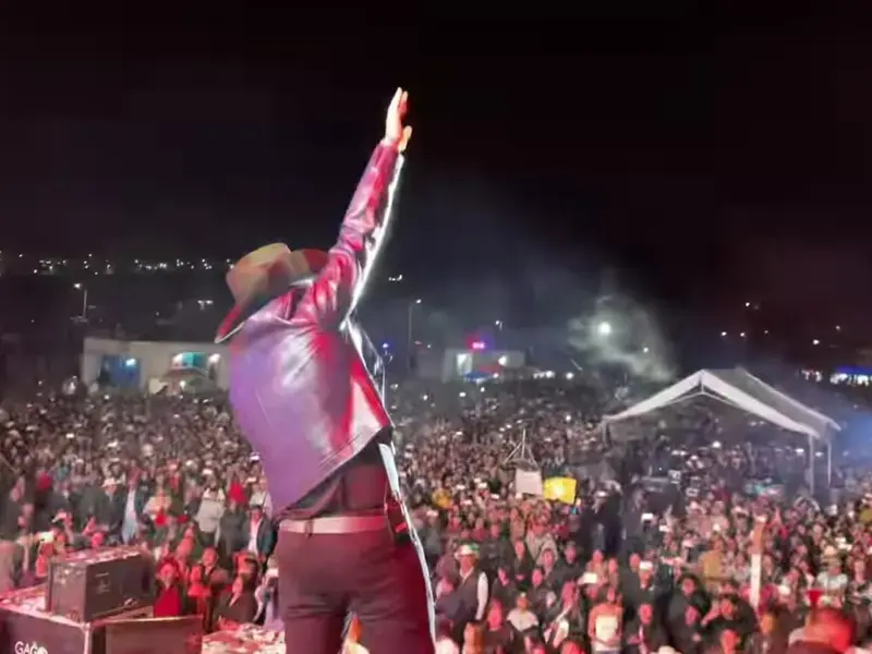 Balacera en concierto de Gerardo Ortiz; hay cuatro heridos