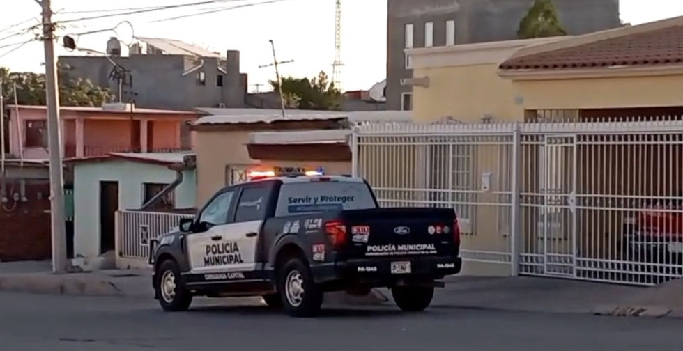 ¡Martes trágico en la Colonia Campesina! hombre decide quitarse la vida; lo encuentran suspendido
