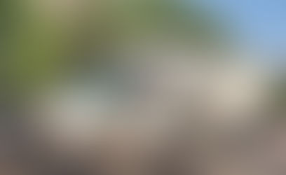 Quedan dos personas lesionadas al volcar camioneta en la Vialidad Sacramento