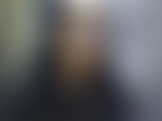 Le dan ganas de hacer "pis" en vía pública, lo ven Municipales, lo registran y le encuentran droga