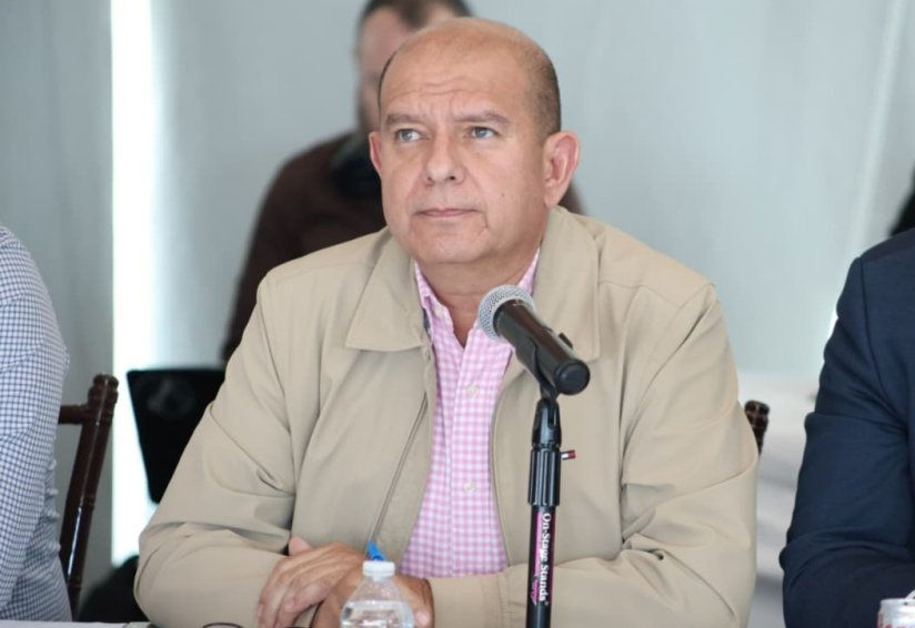 Diputado Cuauhtémoc Estrada