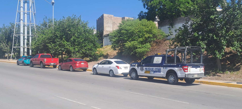 Triple choque en la ortiz mena; solo daños materiales