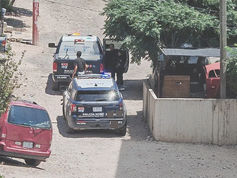 Movilización policiaca por persona baleada en el Cerro de la Cruz; sobrevive y lo trasladan al hospital