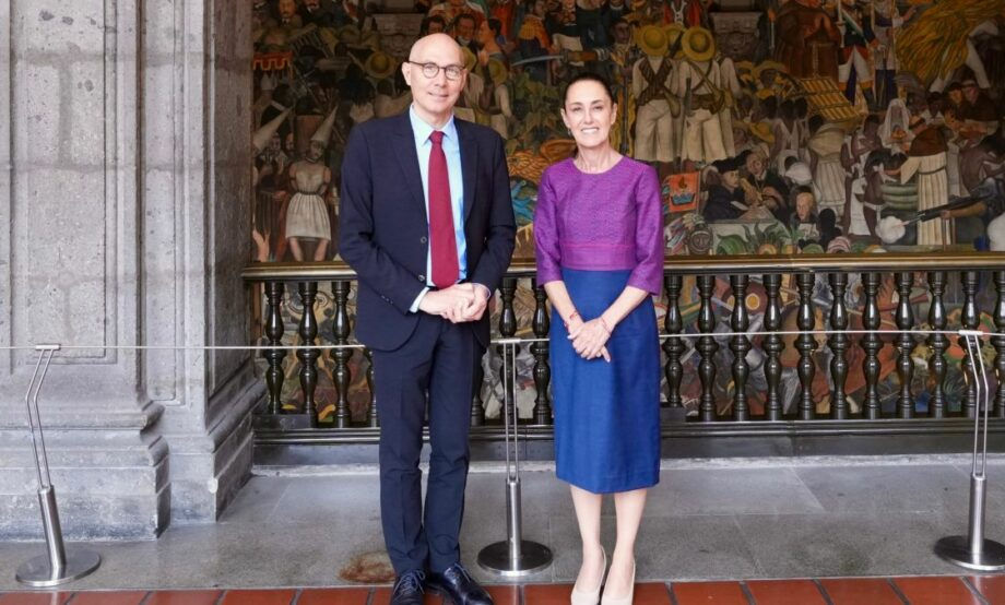 Comisionado de ONU y Presidenta de México (Foto: cortesiía claudia Sh.