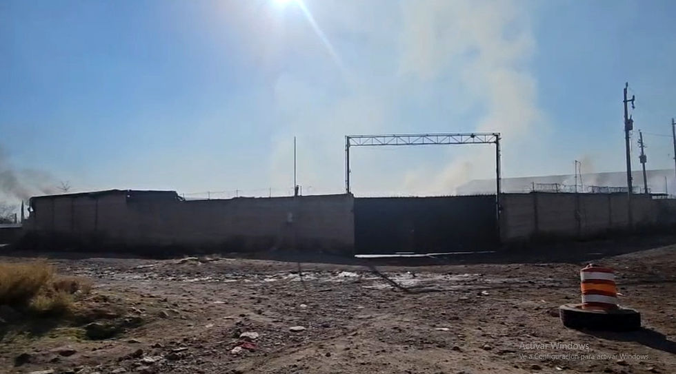 ¡Heroico trabajo de los Bomberos de Chihuahua! Logran sofocar voraz incendio de tarimera tras 12 horas