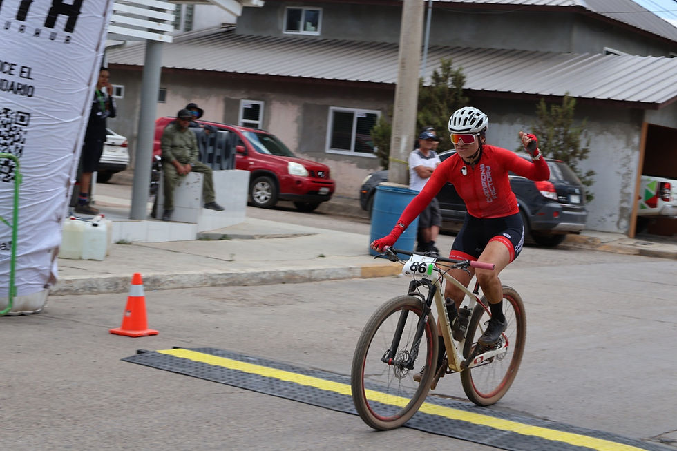 Ciclista en Guachochi