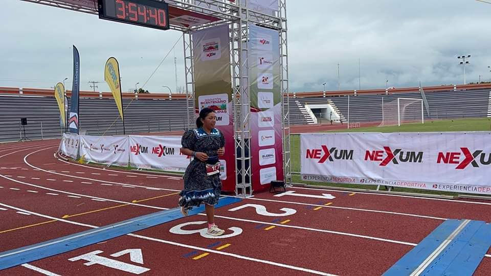 Destacan corredores Rarámuris en maratón internacional de Tamaulipas