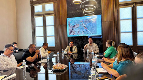 ¡Trafical en Chihuahua! Ciudadanos pidieron reunirse con el Secretario de Obras Públicas de Chihuahua; exigen una solución