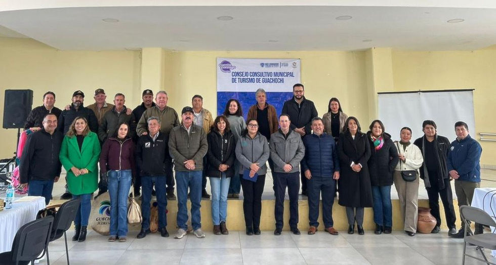 Presidente Municipal de Guachochi y Funcionarios de Turismo de Chihuahua