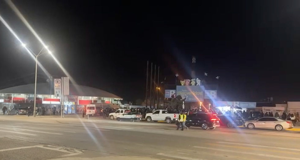 Tras operativo de Protección Civil, Policía Municipal y Gobernación, cancelan concierto de 'Tito Double P'