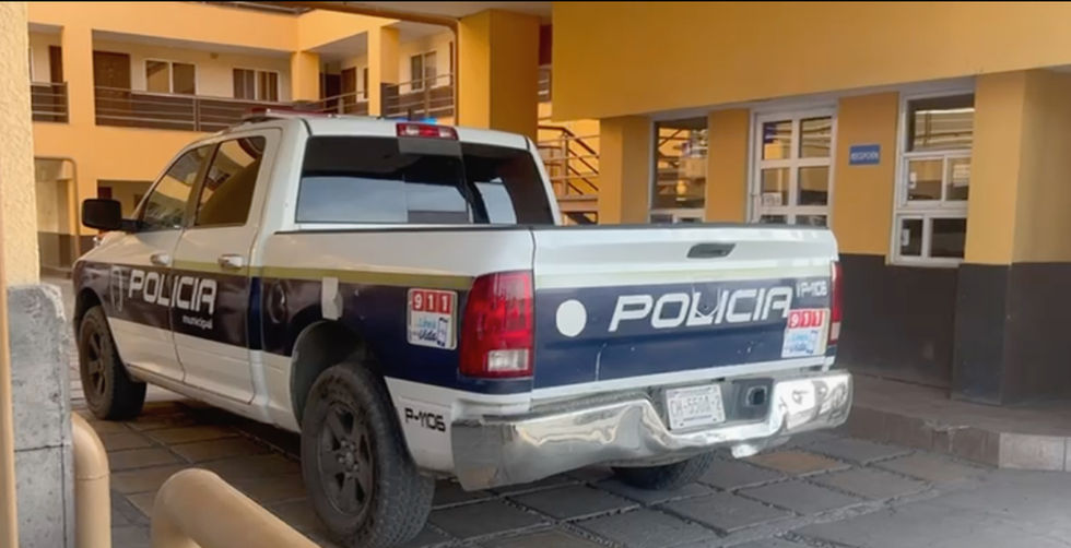 Reportan sujeto intransigente e intoxicado en el Hotel Capitán; Municipales lo detienen