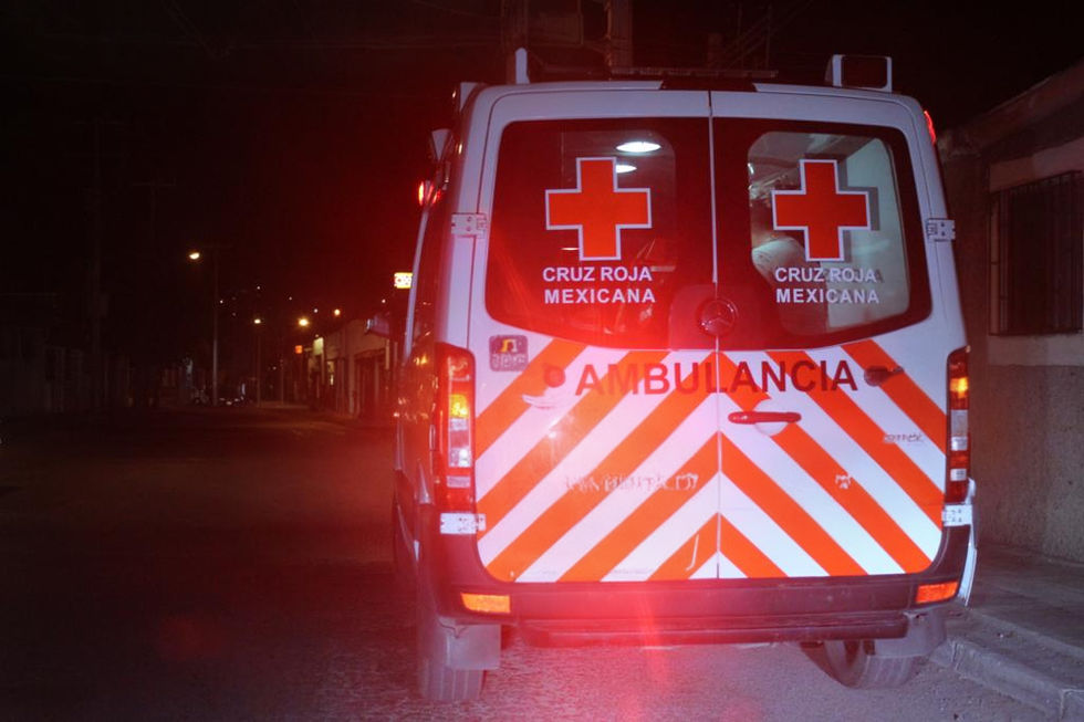 Sicarios irrumpen en su casa y le meten 5 balazos; se salva de milagro