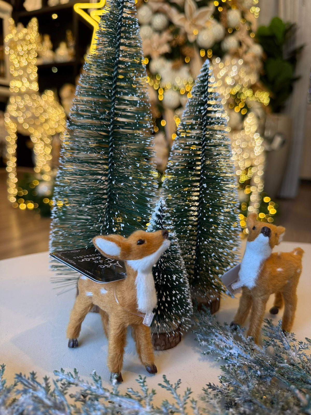 RENA EM PE (MARROM)  9cm  -  1 UN