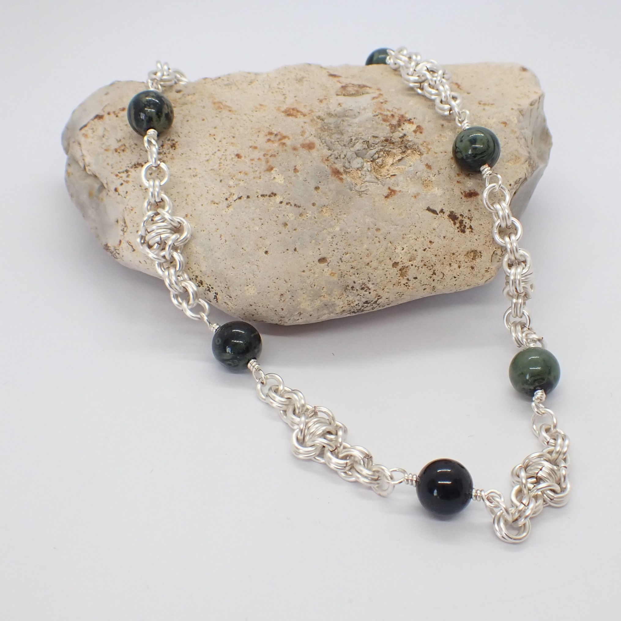 Kambaba & Bloodstone Chainmaille Collection - Cross Weave Necklace