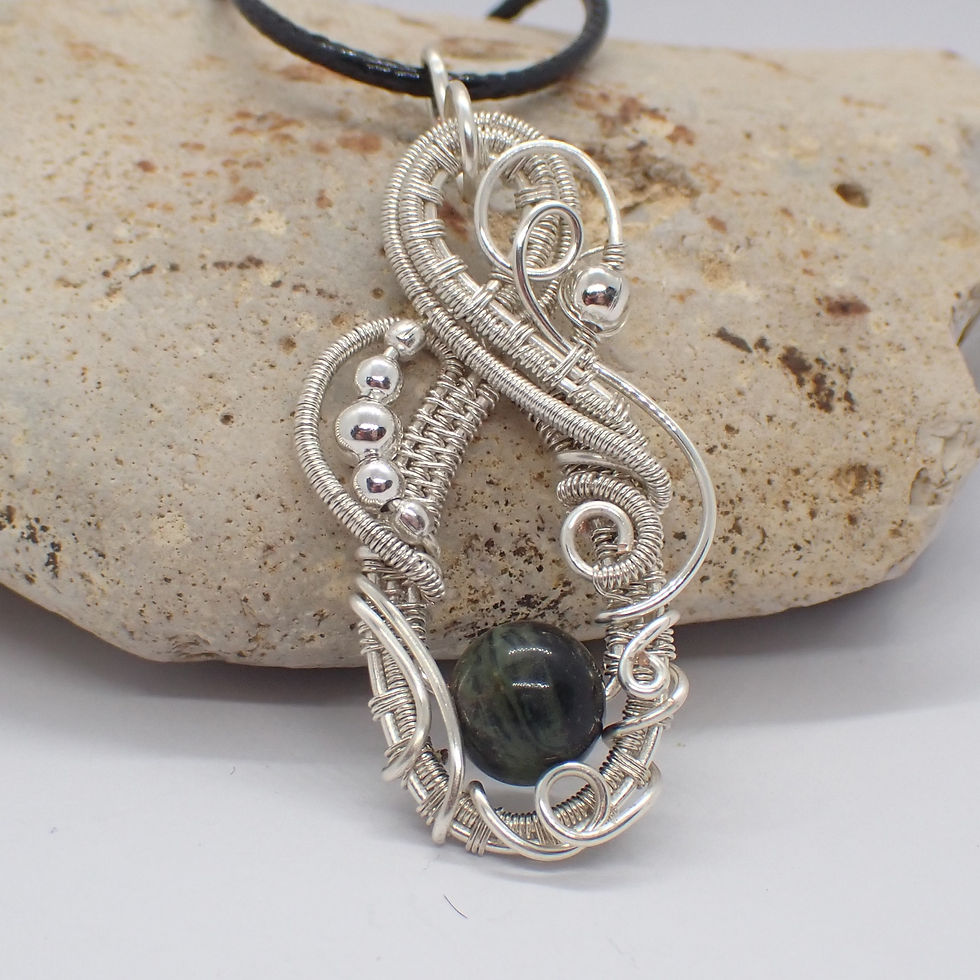 Kambaba & Bloodstone Collection - Elven-Inspired Wirework Pendant