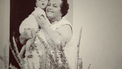 מי אוהב אותך יותר ממני?