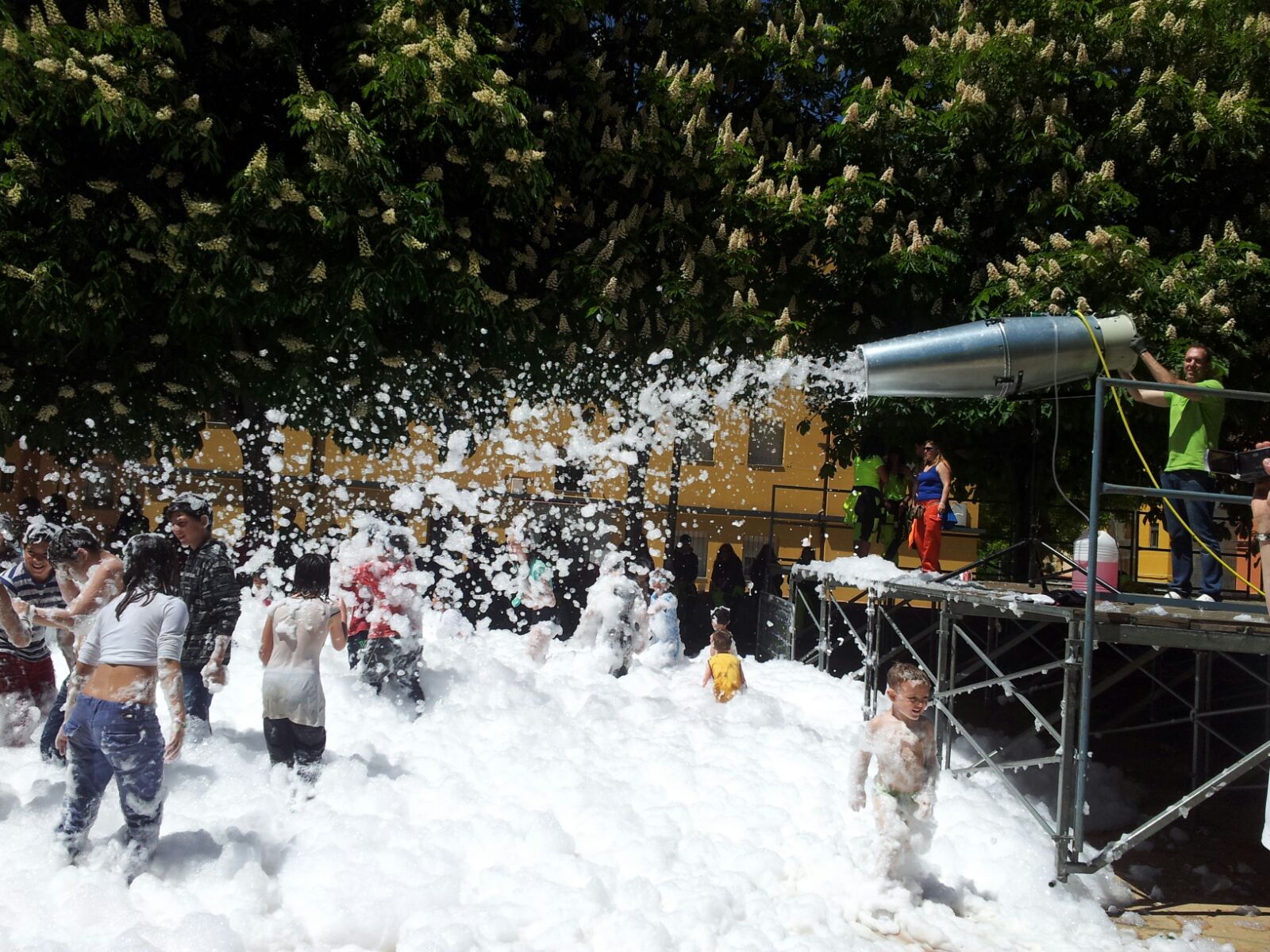 fiesta de la espuma